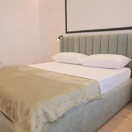 מלון דירות Horizont Premium שקודר