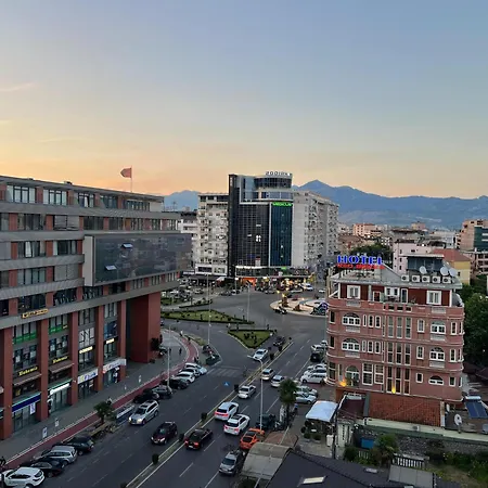 Ξενοδοχείο με διαμερίσματα Horizont Premium